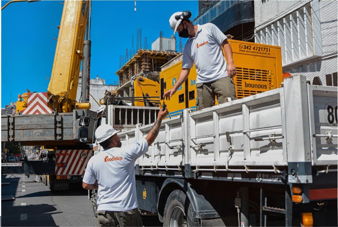 Entrega de grupo electrógeno Codelco en obra